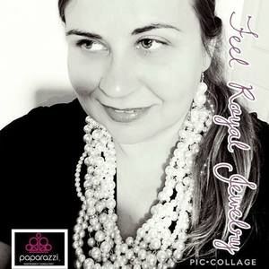 Meet your Posher, Danielle